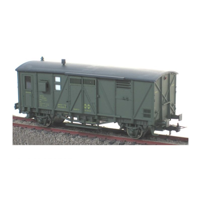 Furgón equipajes. Verde. KTRAIN 0801F Furgón equipajes. Verde. KTRAIN 0801F