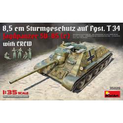 Jagdpanzer SU-85(r) con equipaggio.
