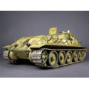 Jagdpanzer SU-85(r) con tripulación.