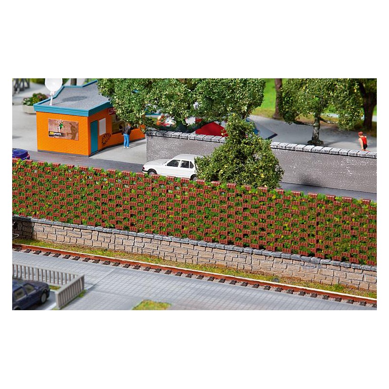 Noise protection wall.