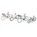 Bicicletas montadas.