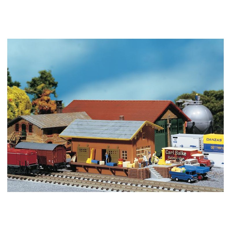 Almacén de mercancías. FALLER 222117