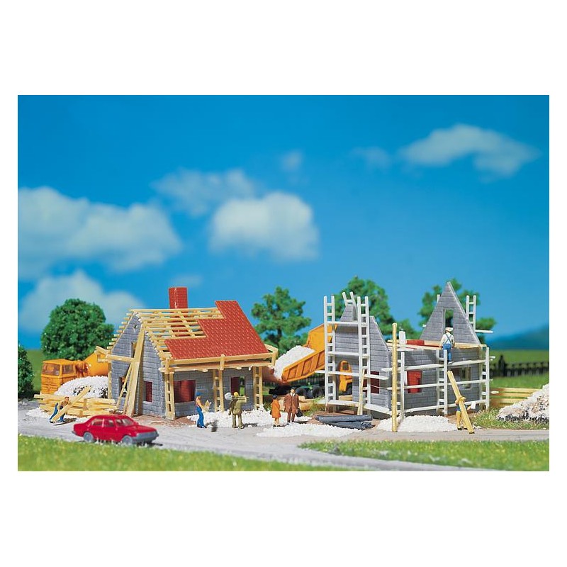 2 Houses under construction. FALLER 232223