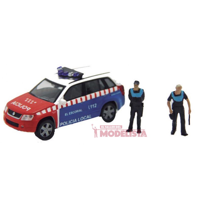Suzuki Vitara Policía Local de El Escorial y policias. Suzuki Vitara Policía Local de El Escorial y policias.