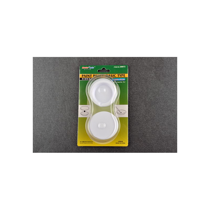 Recipientes para pintura.