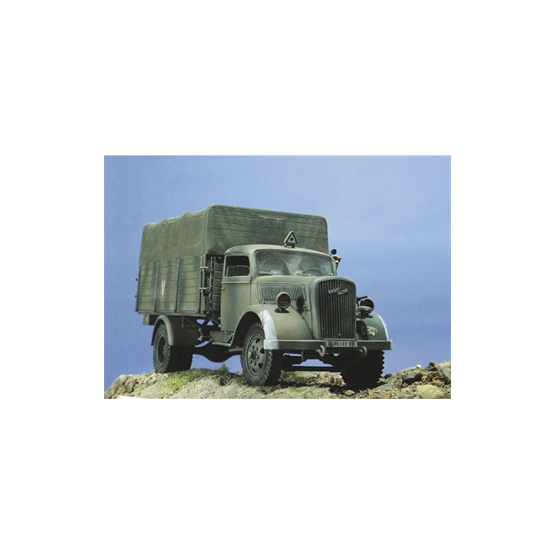 Camión militar Opel Blitz Kfz. 305. Camión militar Opel Blitz Kfz. 305.