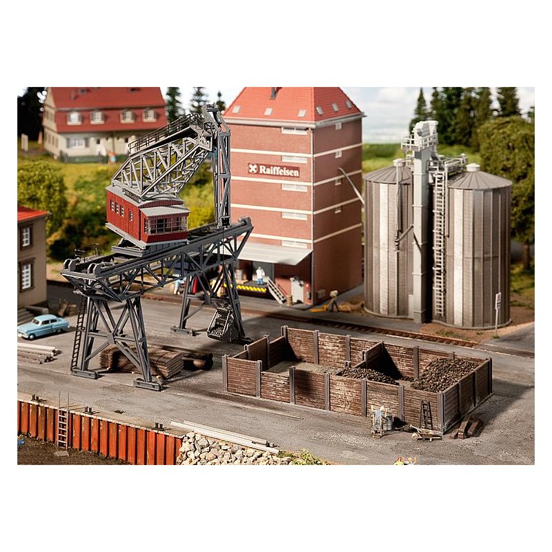 Grúa de carga. FALLER 120163