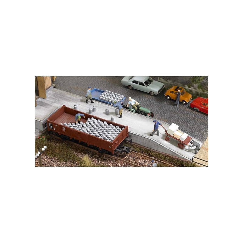 20 lecheras y otros accesorios. BUSCH 1145