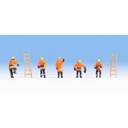 Pompiers.