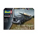 Tractor Gigant SS-100 con remolque y V2.