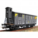 Boxcar with brakemans cab, RENFE. Boxcar with brakemans cab, RENFE.