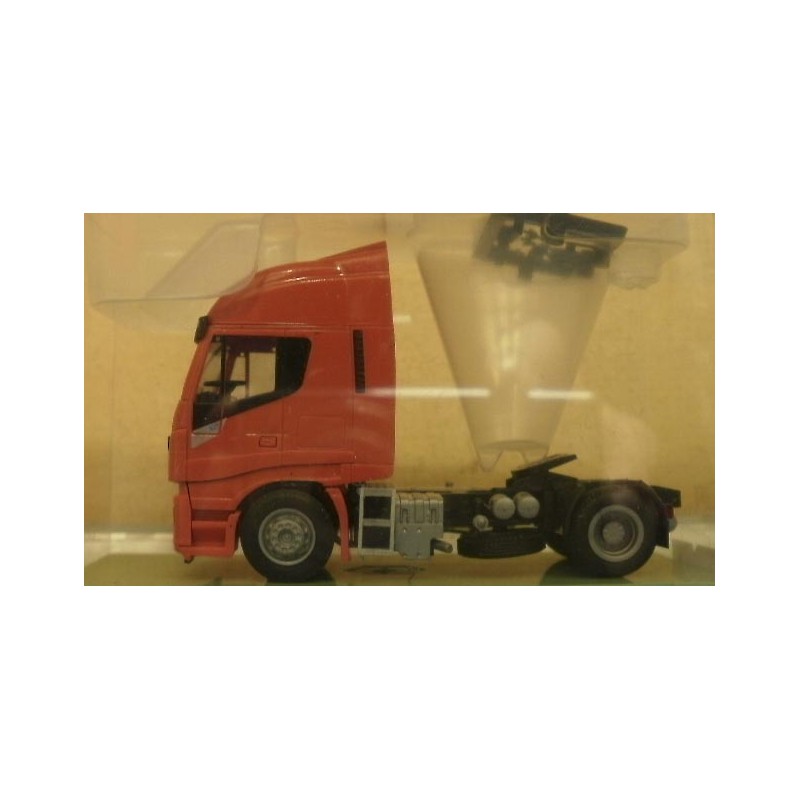 Iveco HiWay XP / Aerop. blanco. AWM 9149.01