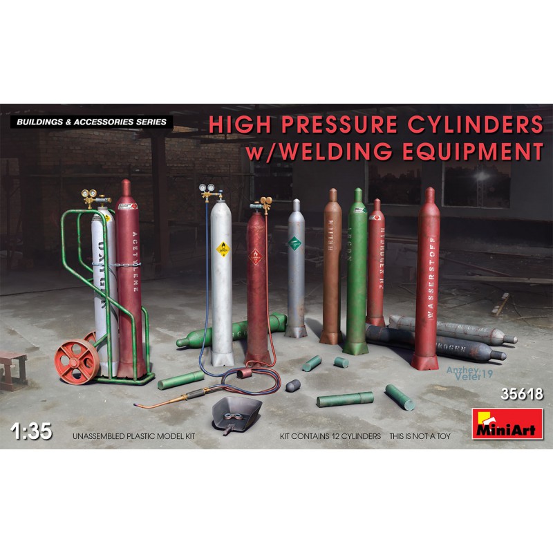 Bidones de combustible de 200l. Bidones de combustible de 200l.