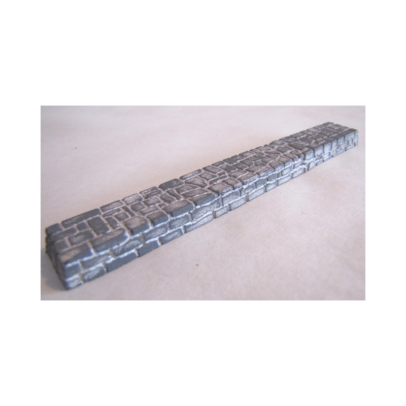 Base de piedra, 156 mm.