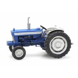 Trattore Ford 5000.