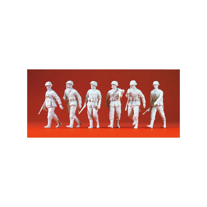 Advancing infantry. PREISER 64004