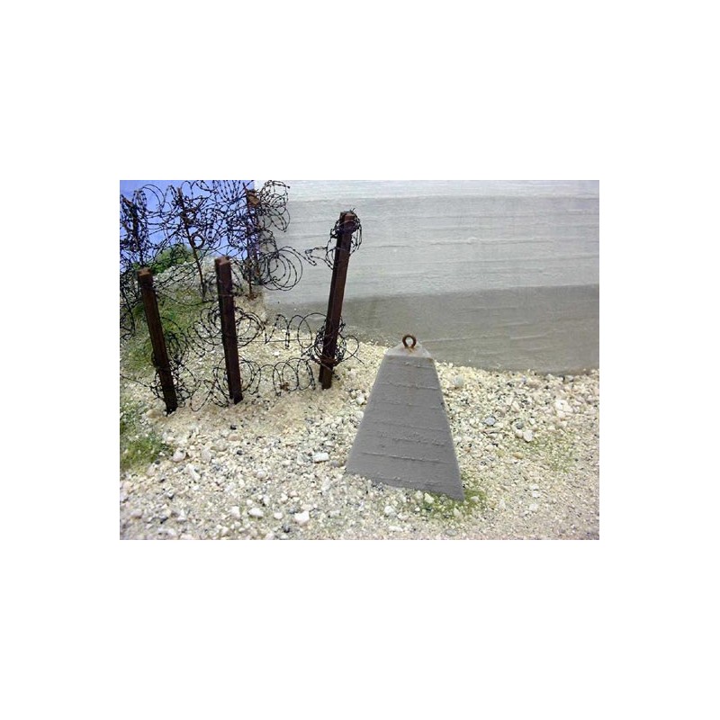 Obstáculos antitanque: Dientes de dragón. PN SUD MODELISME 3530