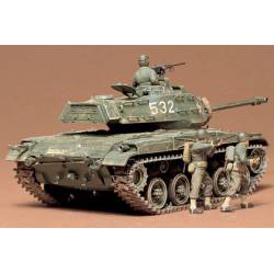 Char nord-américain M41 Walker Bulldog.