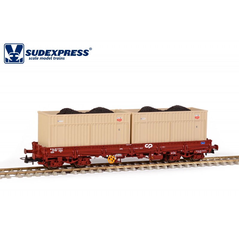 Wagon CP Sgs, with "RAÇOES VALOURO" containers. Wagon CP Sgs, with "RAÇOES VALOURO" containers.
