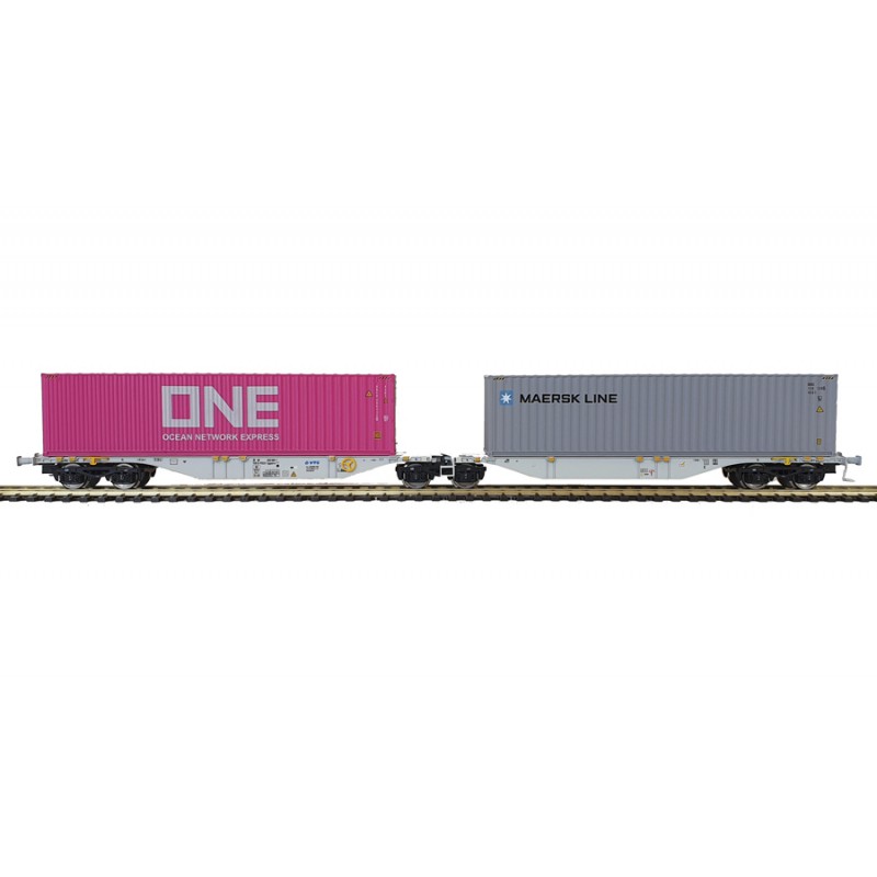 Plataforma VTG con contenedores "ONE/MAERSK". Plataforma VTG con contenedores "ONE/MAERSK".