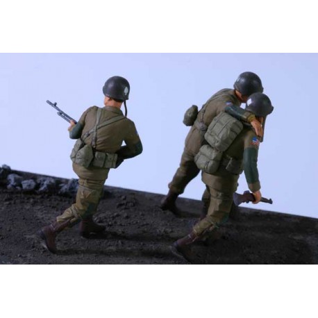 U.S. Paratroopers. MASTER BOX 3511