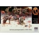German panzergrenadiers. MASTER BOX 3518