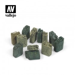 Conjunto de tambores de gasolina alemães.