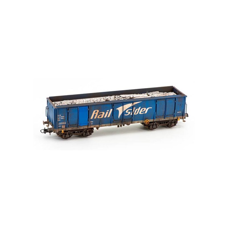 Wagon type Ealos with scrap, RailSider. Weathered. Wagon type Ealos with scrap, RailSider. Weathered.