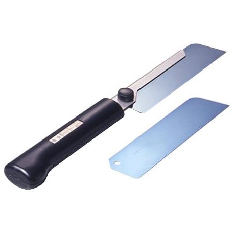 Thin blade craft saw.