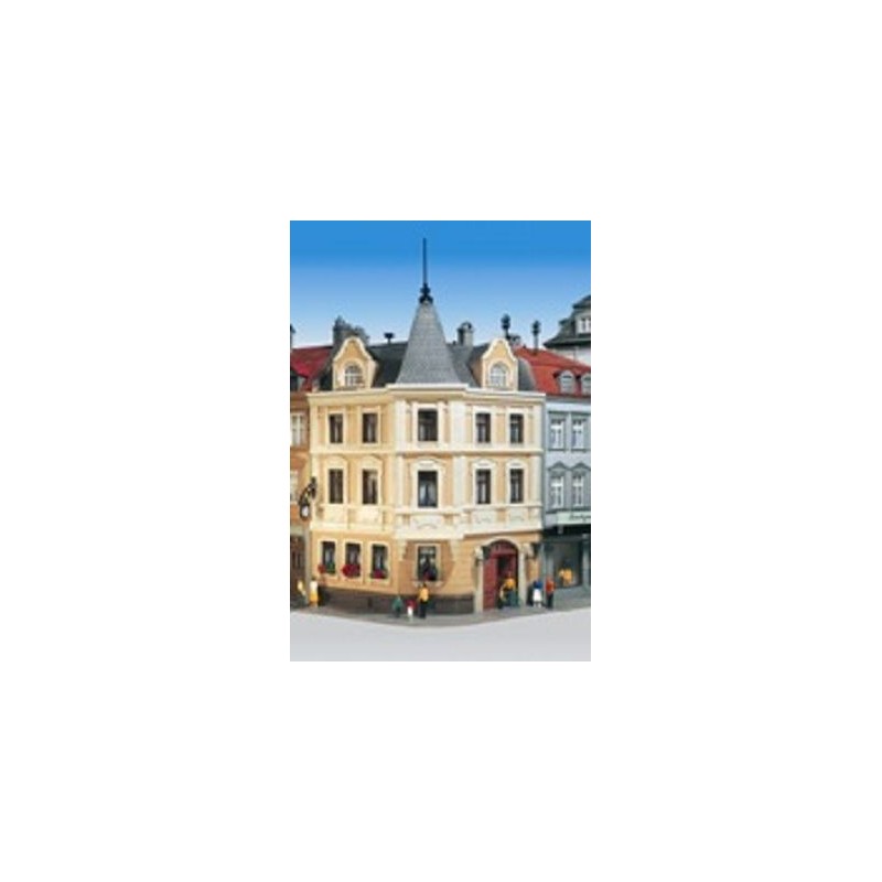 Marketplace terrace house. KIBRI 38296