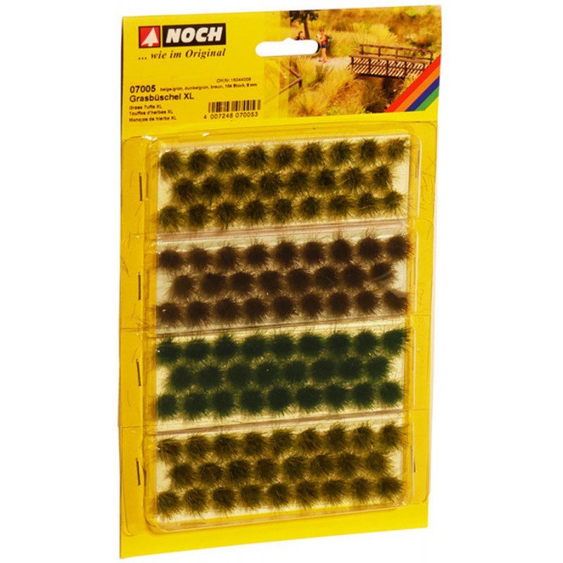 Mechones de césped. Mechones de césped.