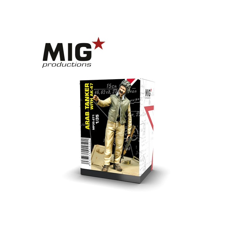 Carrista árabe con AK-47.