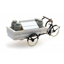 Vélo de livraison de lait.