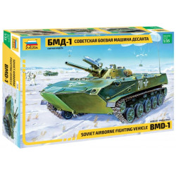 Veículo soviético BMD-1.