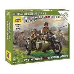 M-72 soviétique avec équipage et side-car.