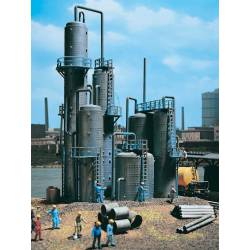 Refinaria industrial.