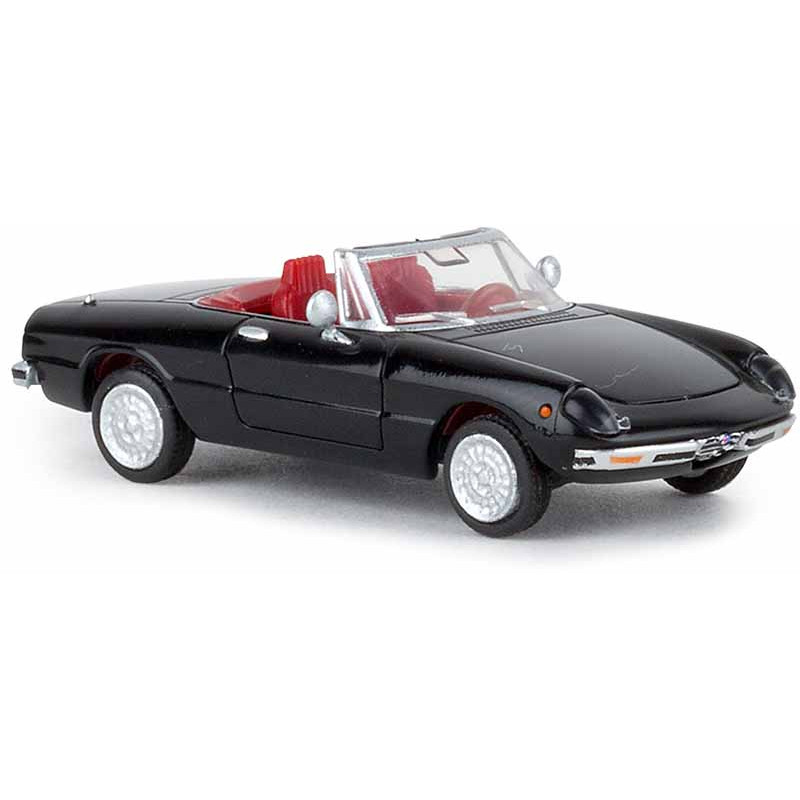 Alfa Romeo Spider 2000, black.