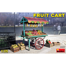 Carrello con frutta.