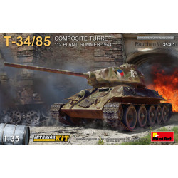 T-34/85. Con interni.