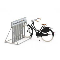 Bicicletta con parcheggio.