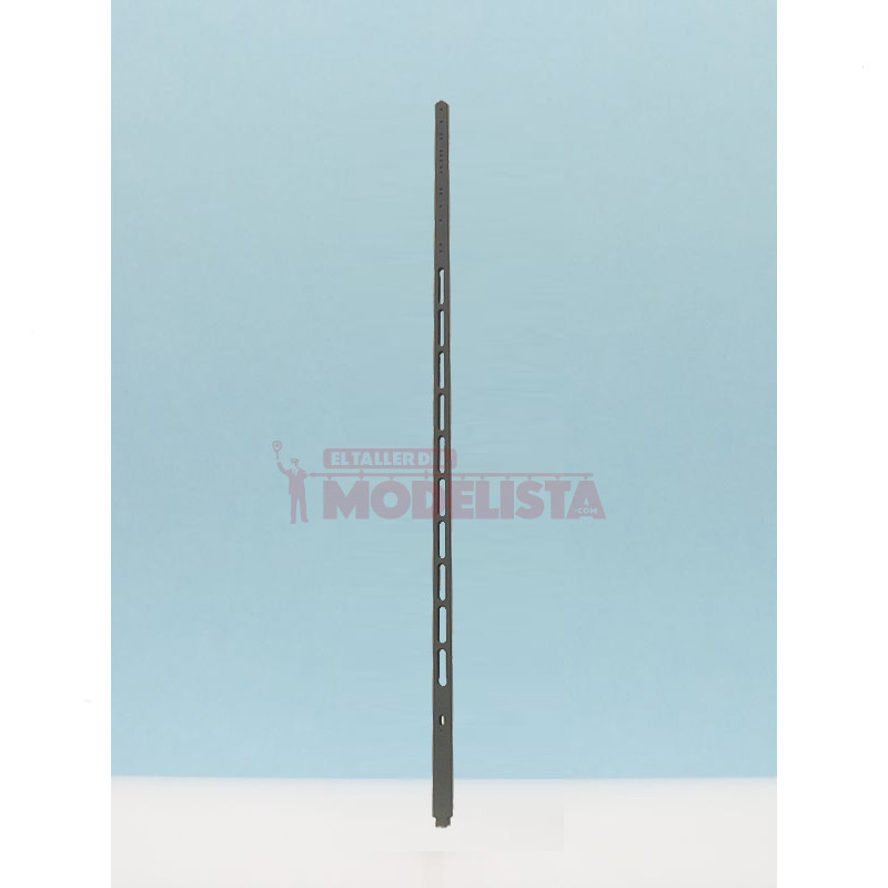 Poste eléctrico de hormigón.