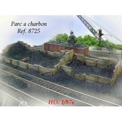 Pile of briquettes and maintenance pit. PN SUD MODELISME 8725