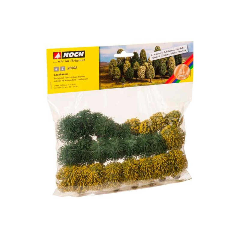 25 árboles de hoja caduca.