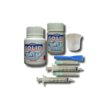 Solid water. 90 ml. DELUXE MATERIALS BD35