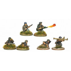 Fallschirmjager sniper, panzerschreck and flamethrower teams (1943-45). Bolt Action.