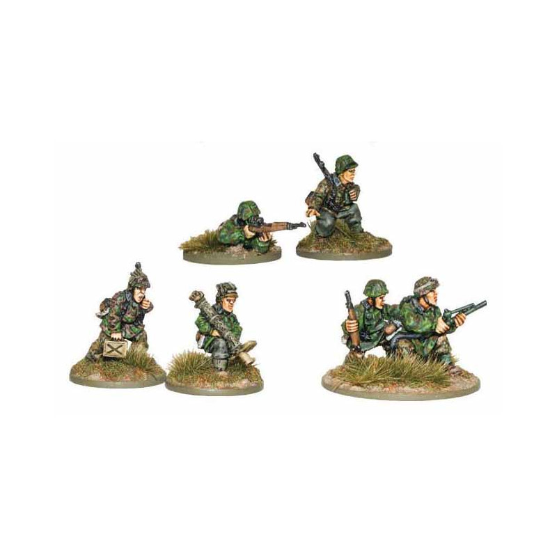 Waffen-SS Sniper, Flamethrower and Panzerschreck teams. Bolt Action.