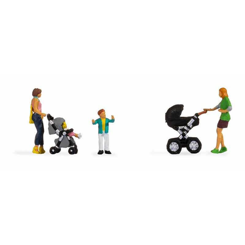 Madres con hijos. Madres con hijos.