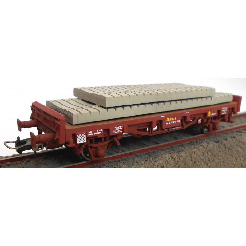 Wagon for transport of sleepers, RENFE. Brown. Wagon for transport of sleepers, RENFE. Brown.