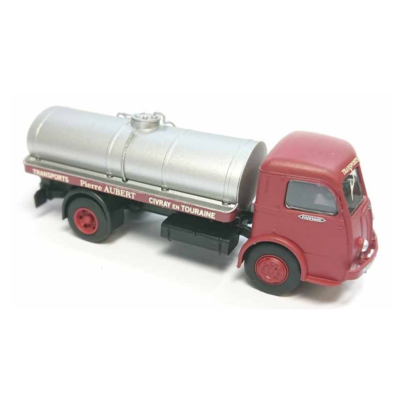 Panhard Movic Wine Cistern "Pierre Aubert".