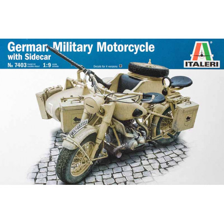 Motocicleta militar alemana con sidecar.